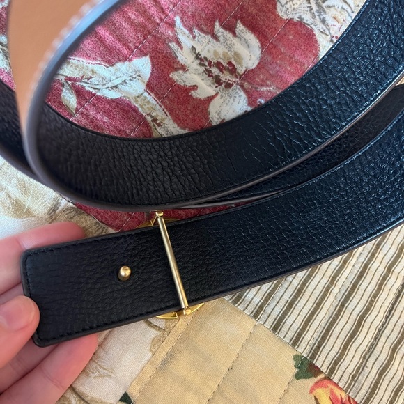 EUC Reversible Tory Burch Miller Belt Tan and Black Gold Logo - Picture 4 of 9
